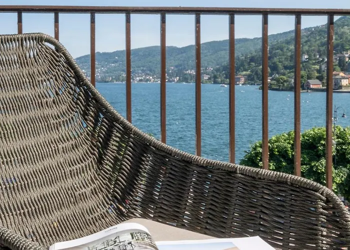 In Piazza Sul Apartment Baveno