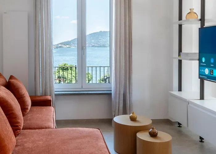 In Piazza Sul Apartment Baveno